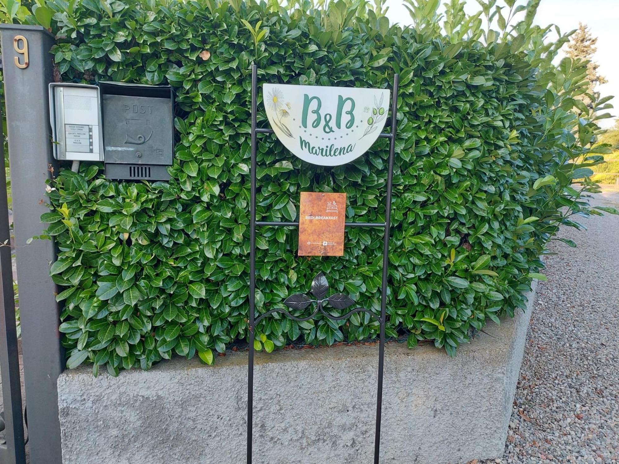B&B Marilena Guanzate Eksteriør billede