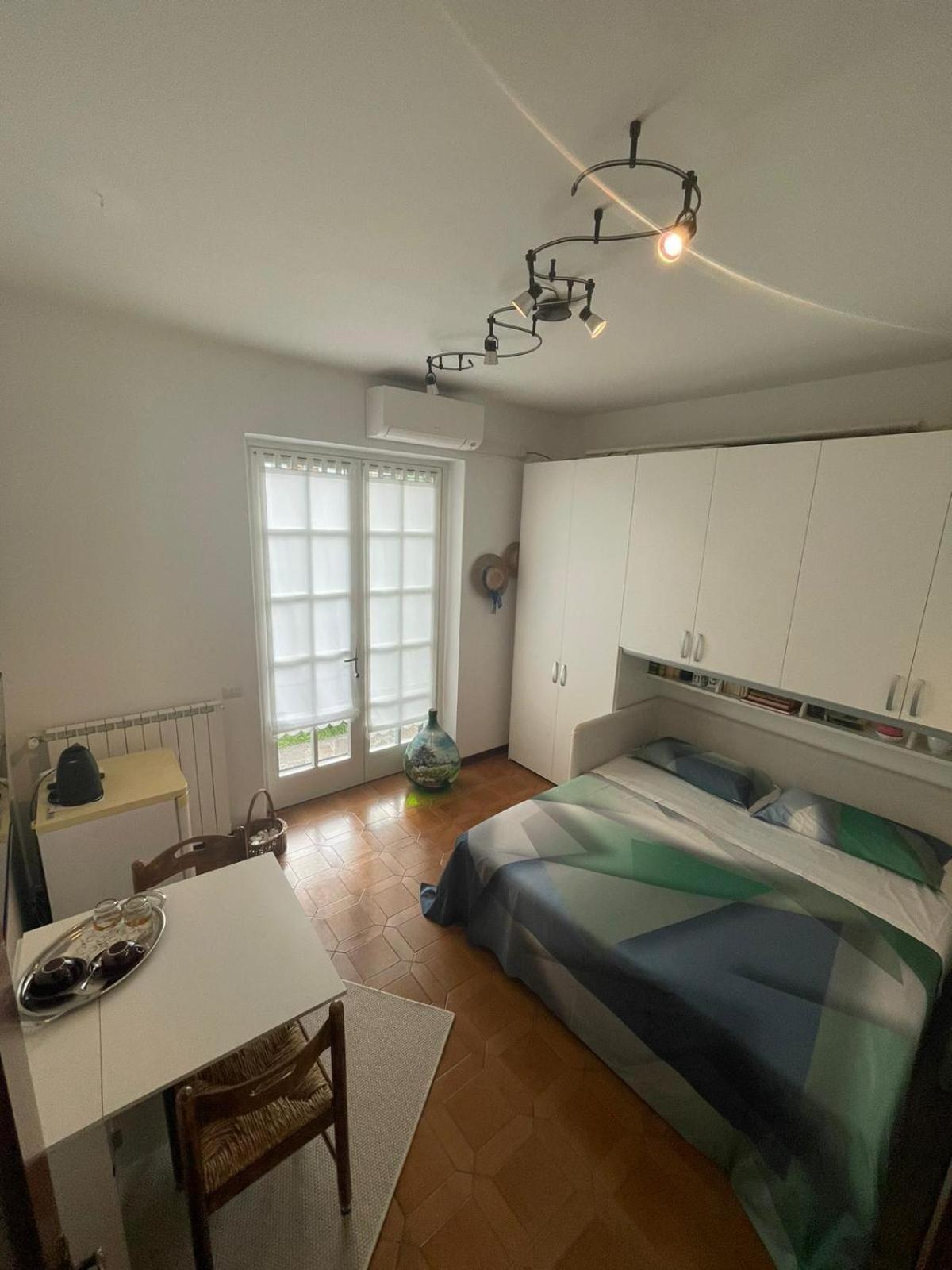 B&B Marilena Guanzate Eksteriør billede